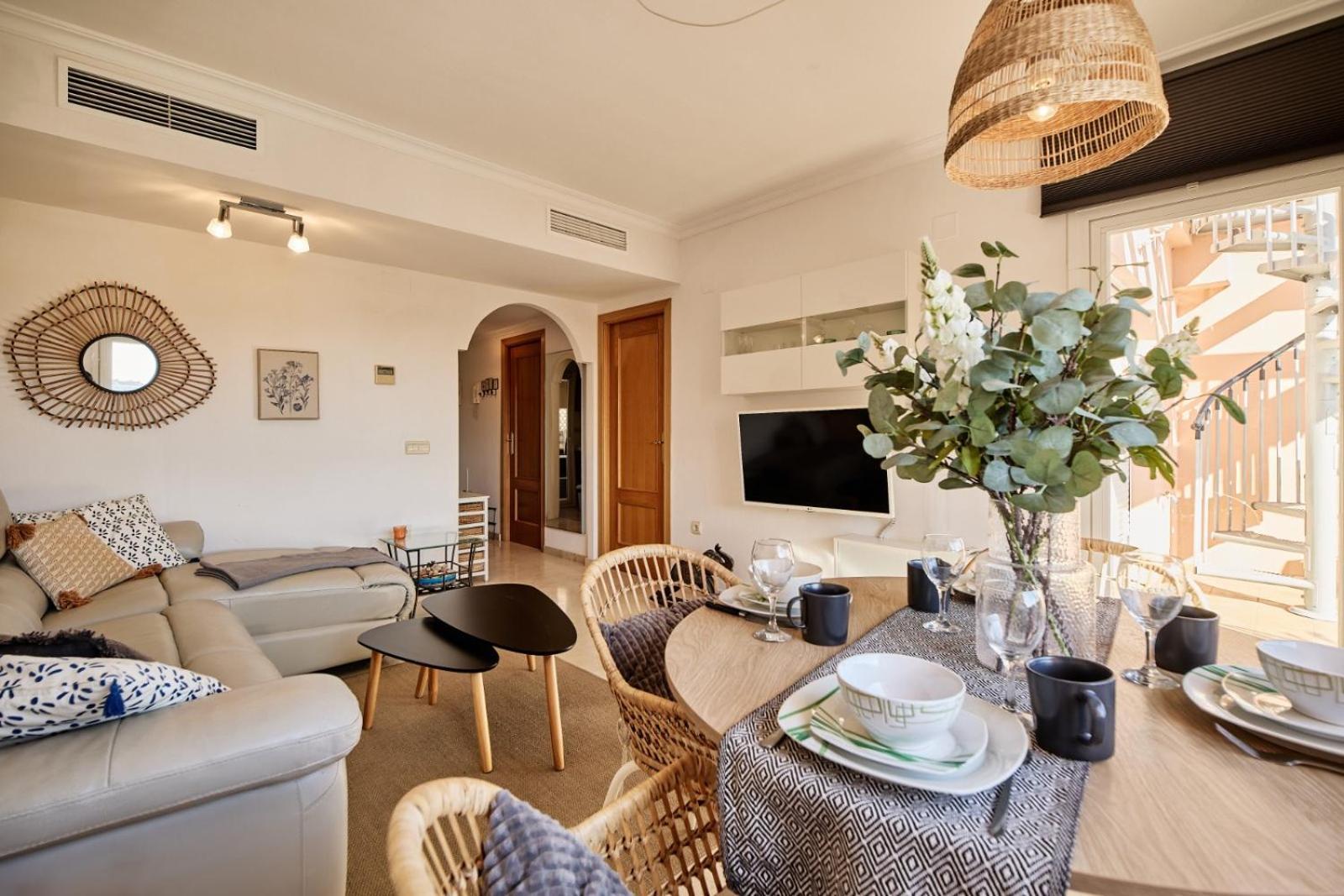 Cozy Penthouse Riviera Del Sol Apartment Malaga Exterior photo