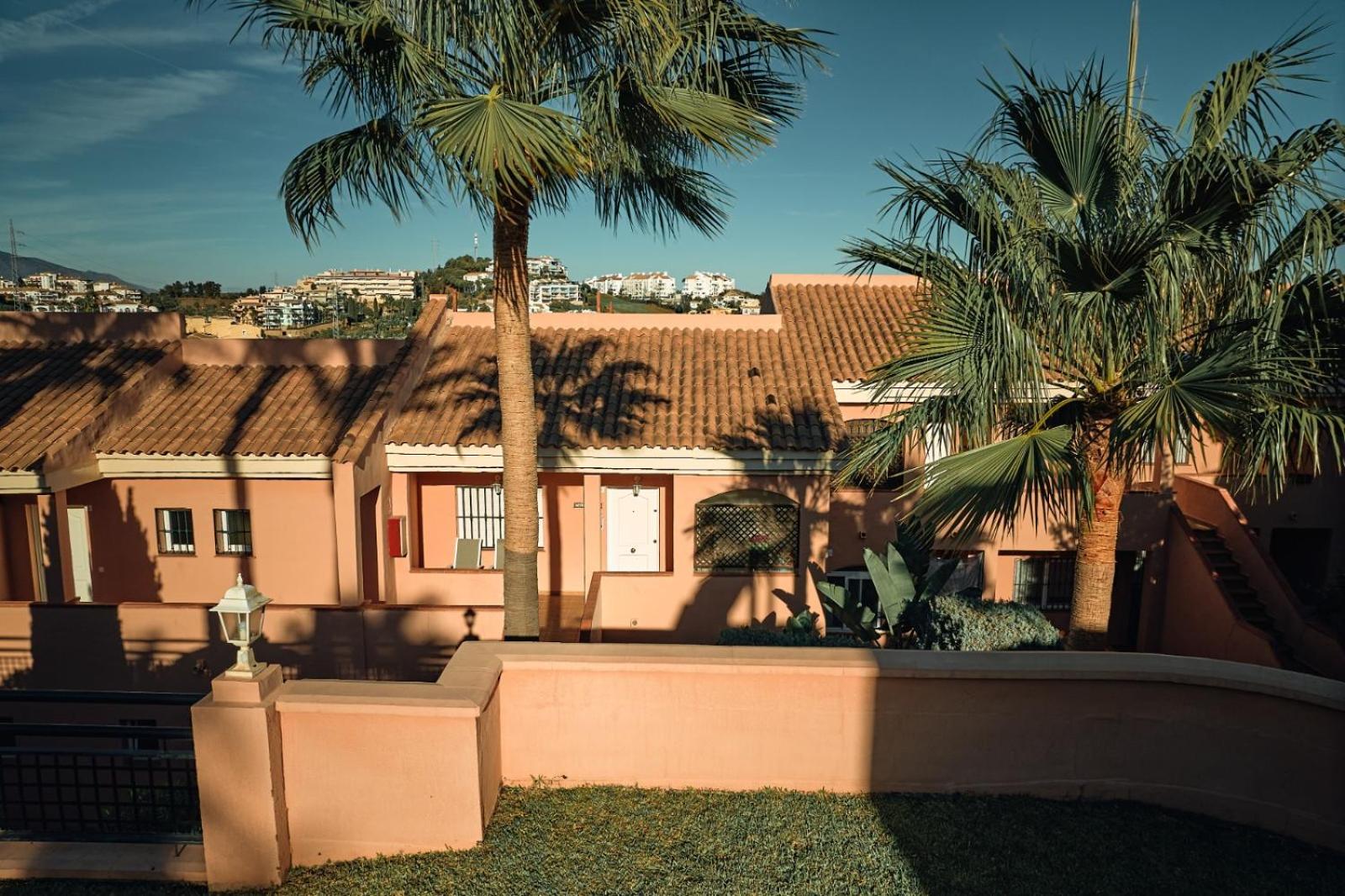 Cozy Penthouse Riviera Del Sol Apartment Malaga Exterior photo